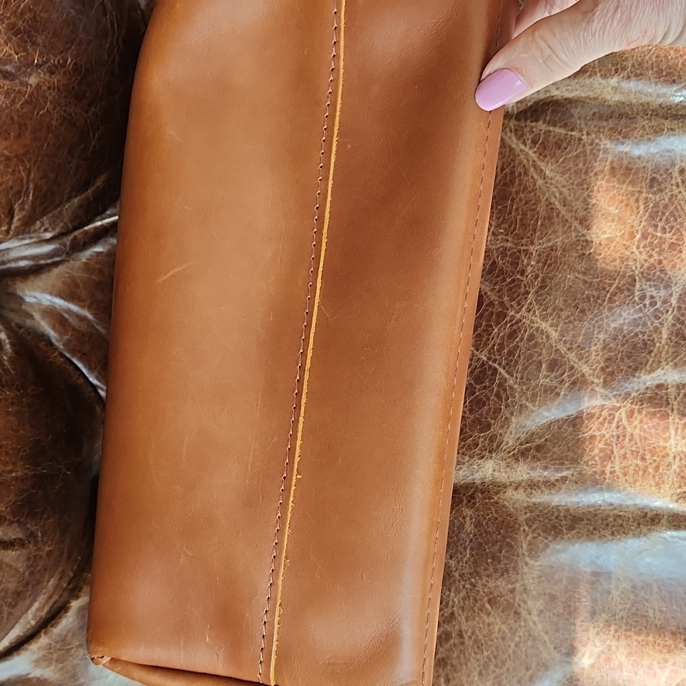 Portland Leather Goods purse - Picture 7 of 11
